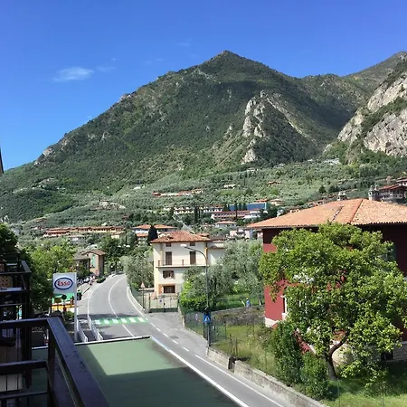 Limone 리몬네술가르다